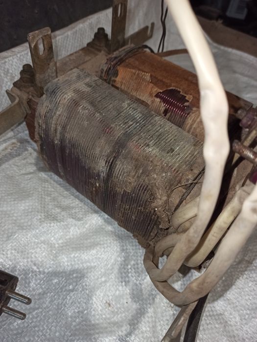 Трансформатор для зарядки