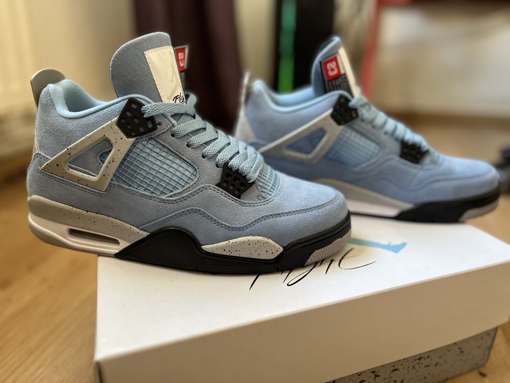 Jordan 4 university blue