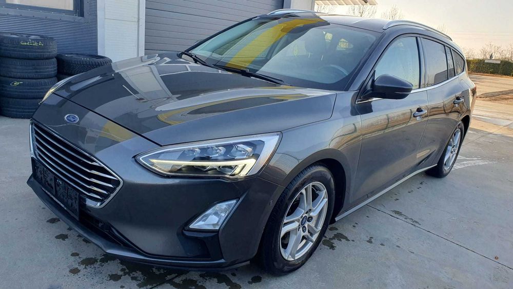 Ford Focus TITANIUM 2.0 Diesel 150 CP LED Automat Defect