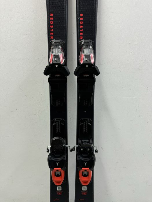 ski/schi/schiuri Atomic Redster RX,142 cm,model 2022-2023