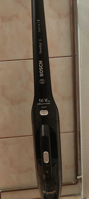 Aspirator vertical BOSCH Readyy'y BCHF216B, autonomie 40 min
