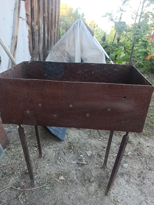 Мангал для шашлыков