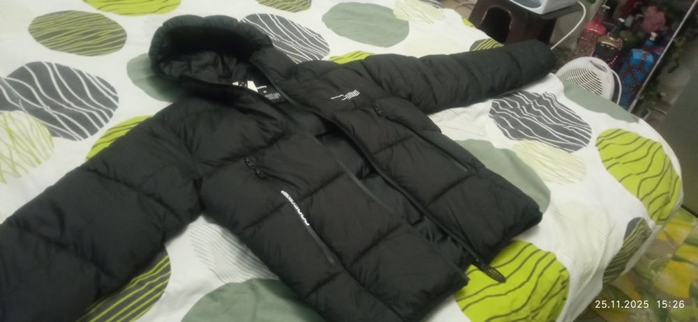 Мъжко зимно яке! С етикета! Чисто ново!