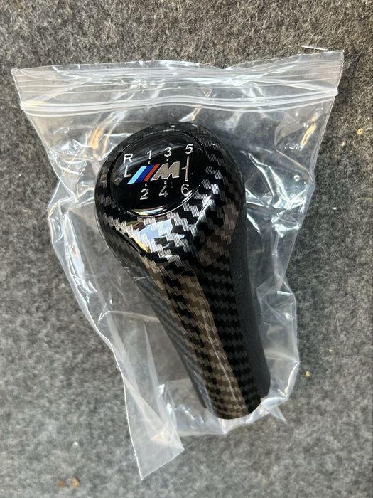 Скоростен лост за е90 bmw бмв карбонова