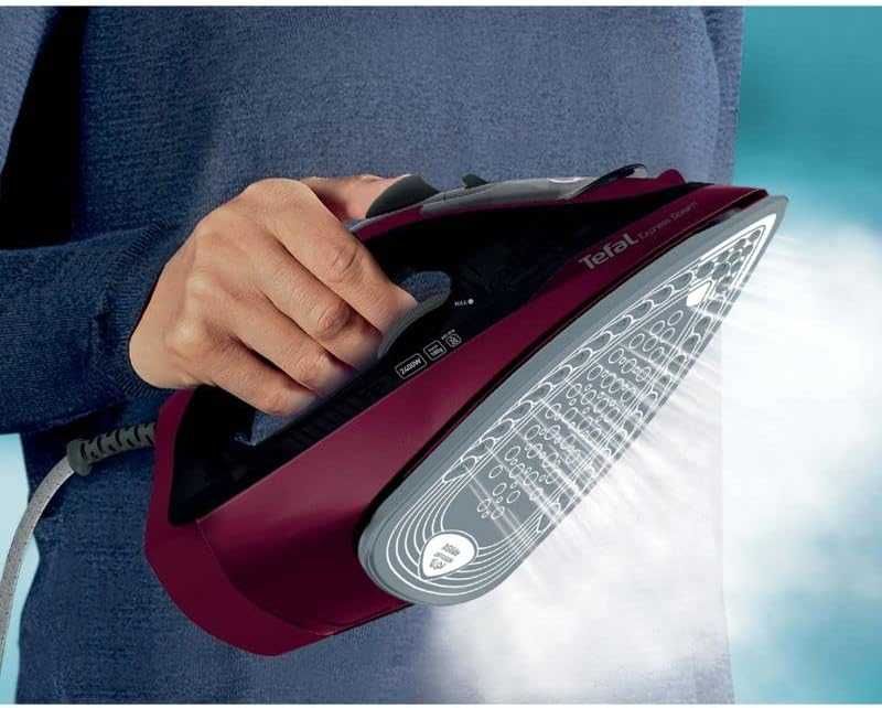Ютия Tefal Express Steam Plus 2600W, 45 г/мин, автоматично изключване
