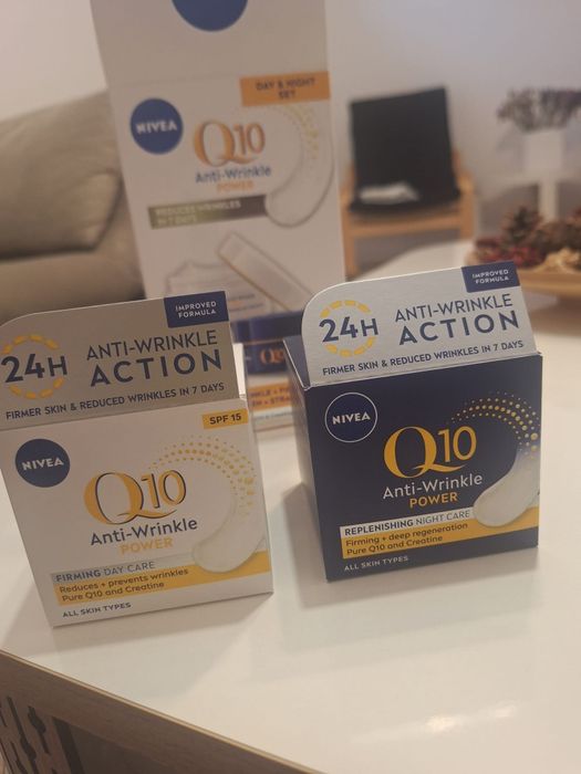 Nivea cremă de noapte si de zi,noi.