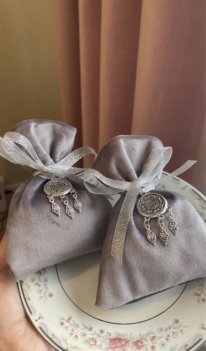 бонбоньерки тойбастар