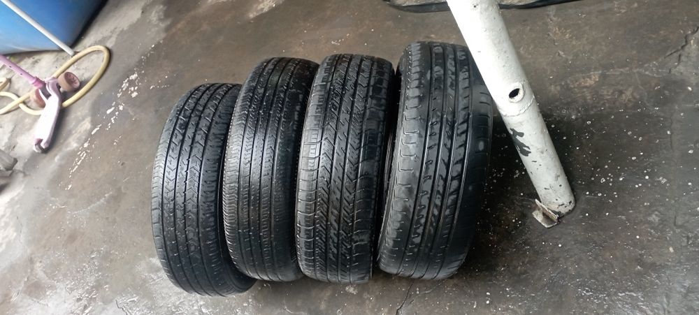 R 14 spark balon, 4 ta bor, donasi 100 mingdan