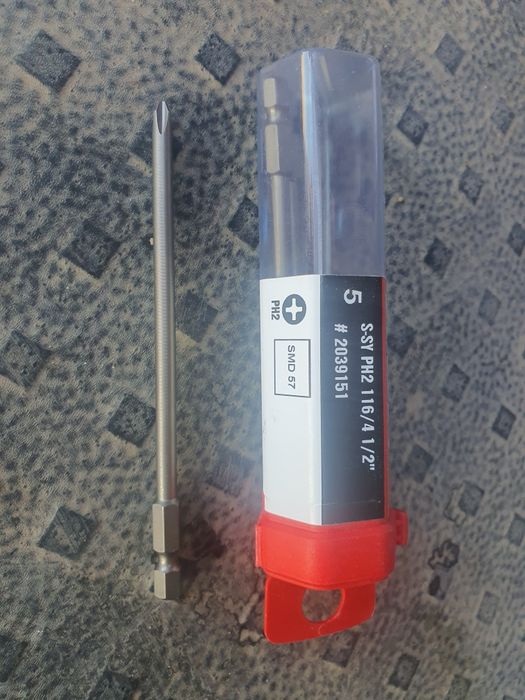 Vând diferite  scule  hilti