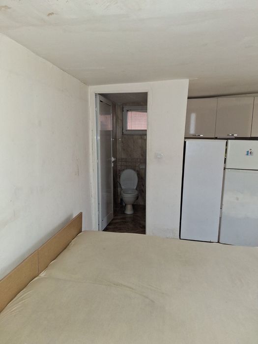 Дава се под наем Едностаен апартамент в София, Модерно предградие - 35 кв.м за 255 € - Снимка #1