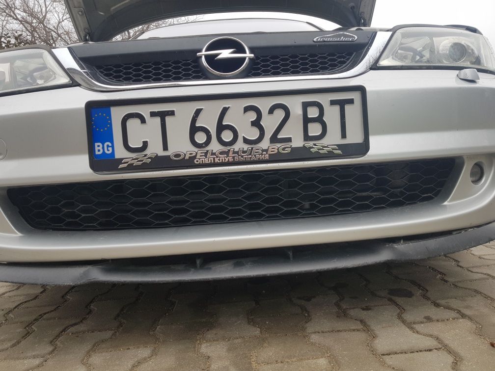 Фарове за вектра Б и Ц,ауди а8 д3/farove za vectra b i c,audi a8 d3