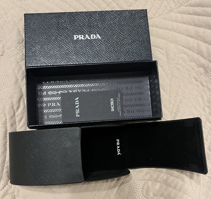 Солнезащитные очки женские Prada оригинал