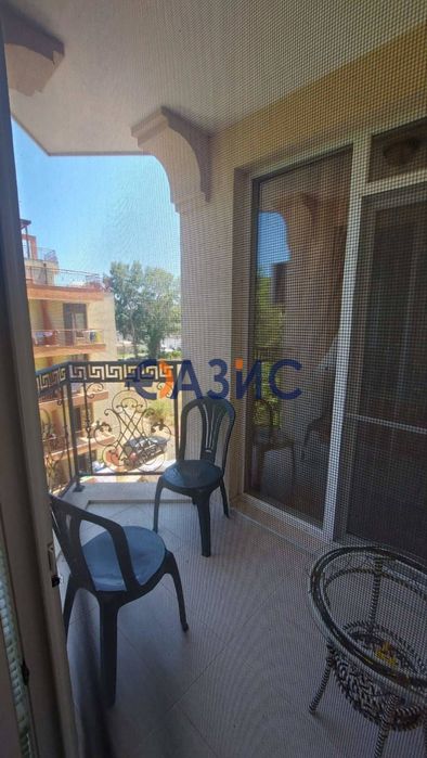 Продава се Двустаен апартамент в к.к. Слънчев бряг - 59 кв.м за 1221 €/кв.м - Снимка #9