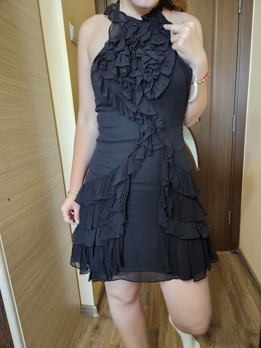 Vand rochie neagra