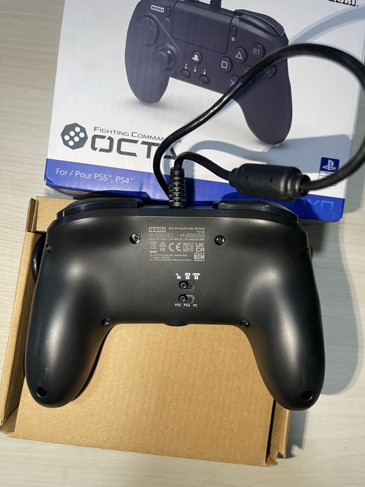 Controller HORI Arcade Fighting Commander Octa PS4/PS5 Nou