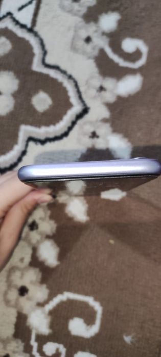 Продается айфон 11  95к торг есть