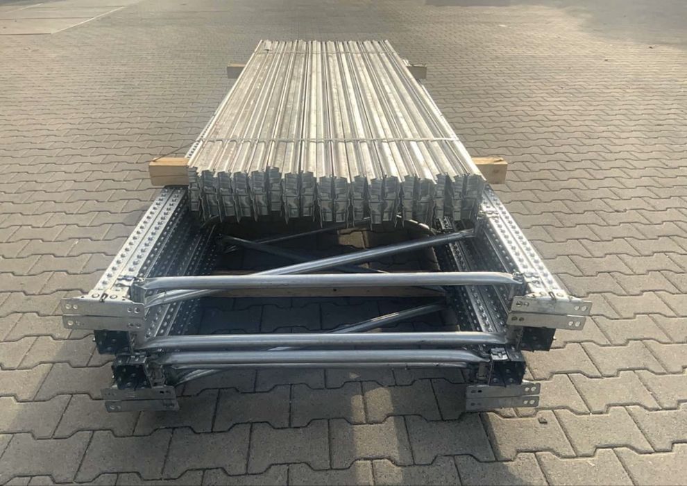 Rafturi metalice industriale