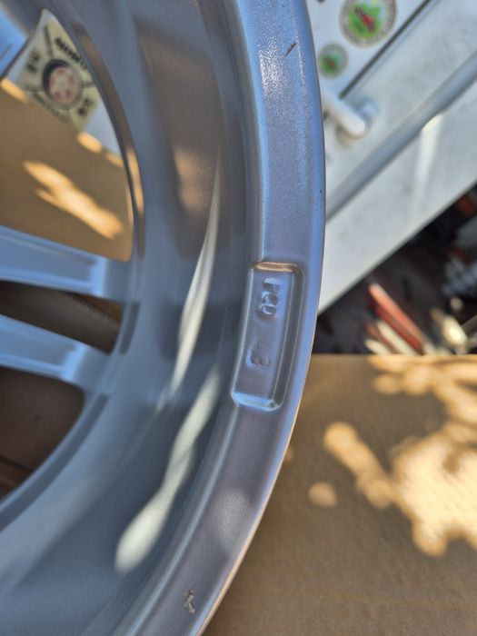 Джанти Dezent  17 цола , 5х114,3 , 7j ,et48 Honda Kia Mazda Toyota