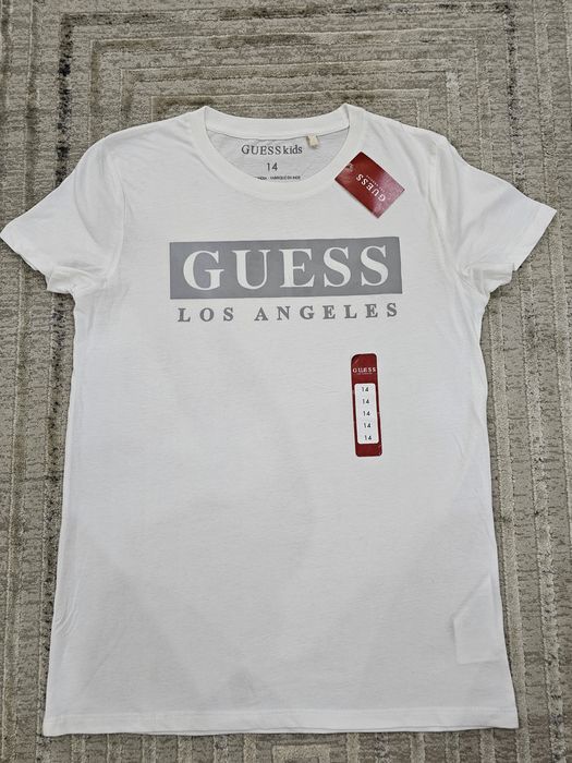 Футболка женская Guess