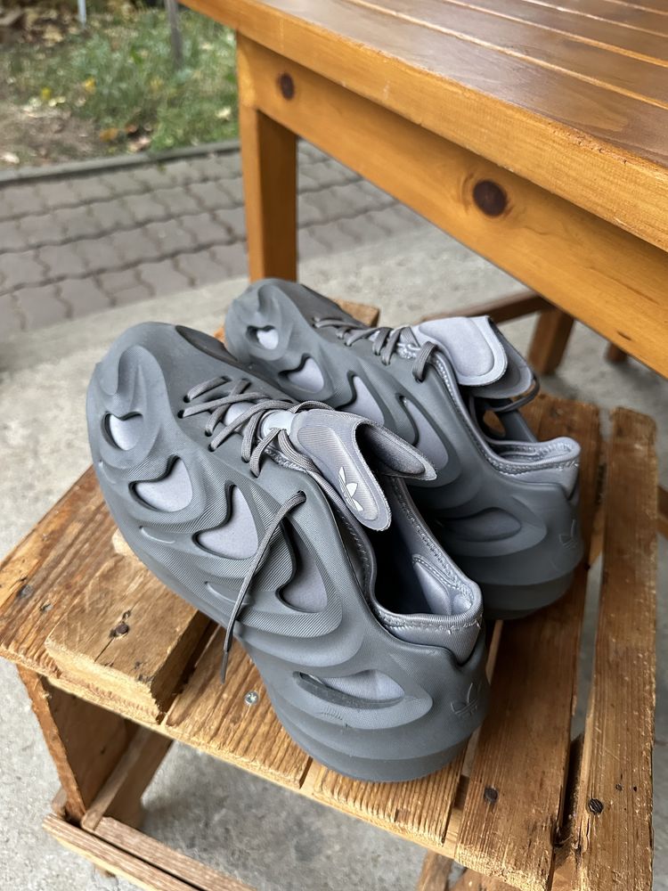 Adidas Adifom 42 и 2/3 номер