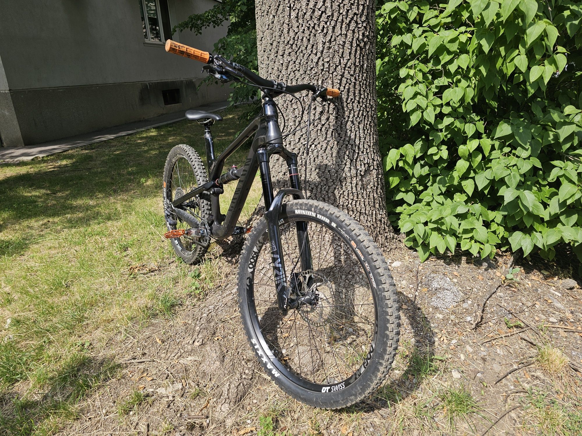 Canyon spectral cf 7.0. Не е(Trek, YT, Specialized, Cube Pivot)