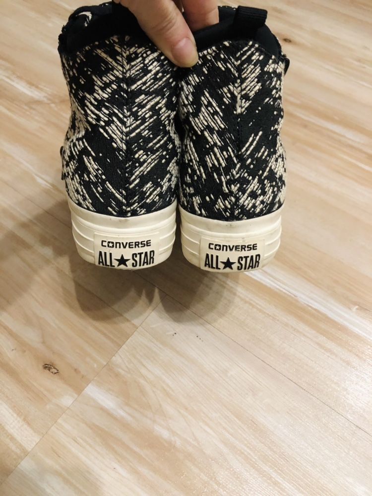 Дамски кецове Puma и Converse
