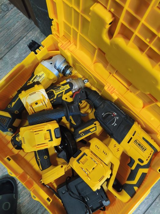 Комплект инструменти DeWalt