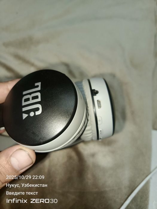 Блютуз  наушники