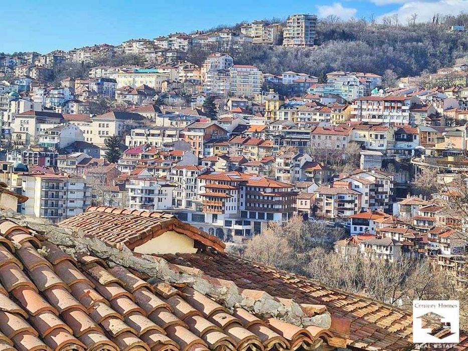 Продава се Етаж от къща в Велико Търново, Център - 120 кв.м за 1250 €/кв.м - Снимка #17