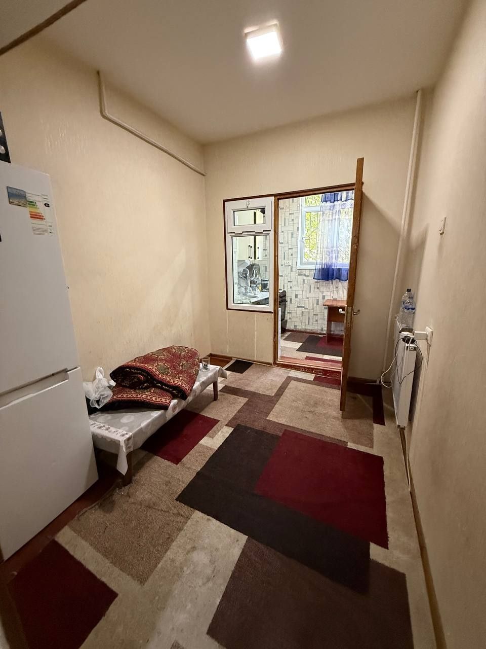 Продажа 2 хона 1 етаж 4 етажл 
Кора Камиш 2/4
56 кв
