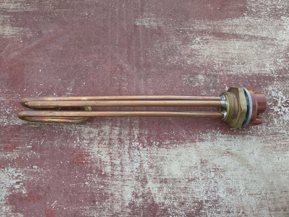 Электротэн 2,5 кВт резьба Д32мм. Оригинал Италия