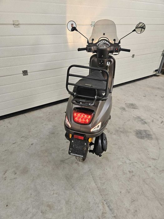 Scuter DJJD  CASHMERE 2020