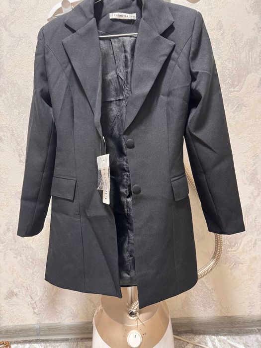 Пиджак Chiroyli Новый 350000сум