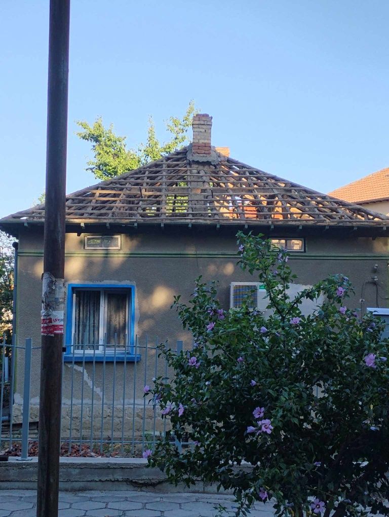 Ремонт на покриви