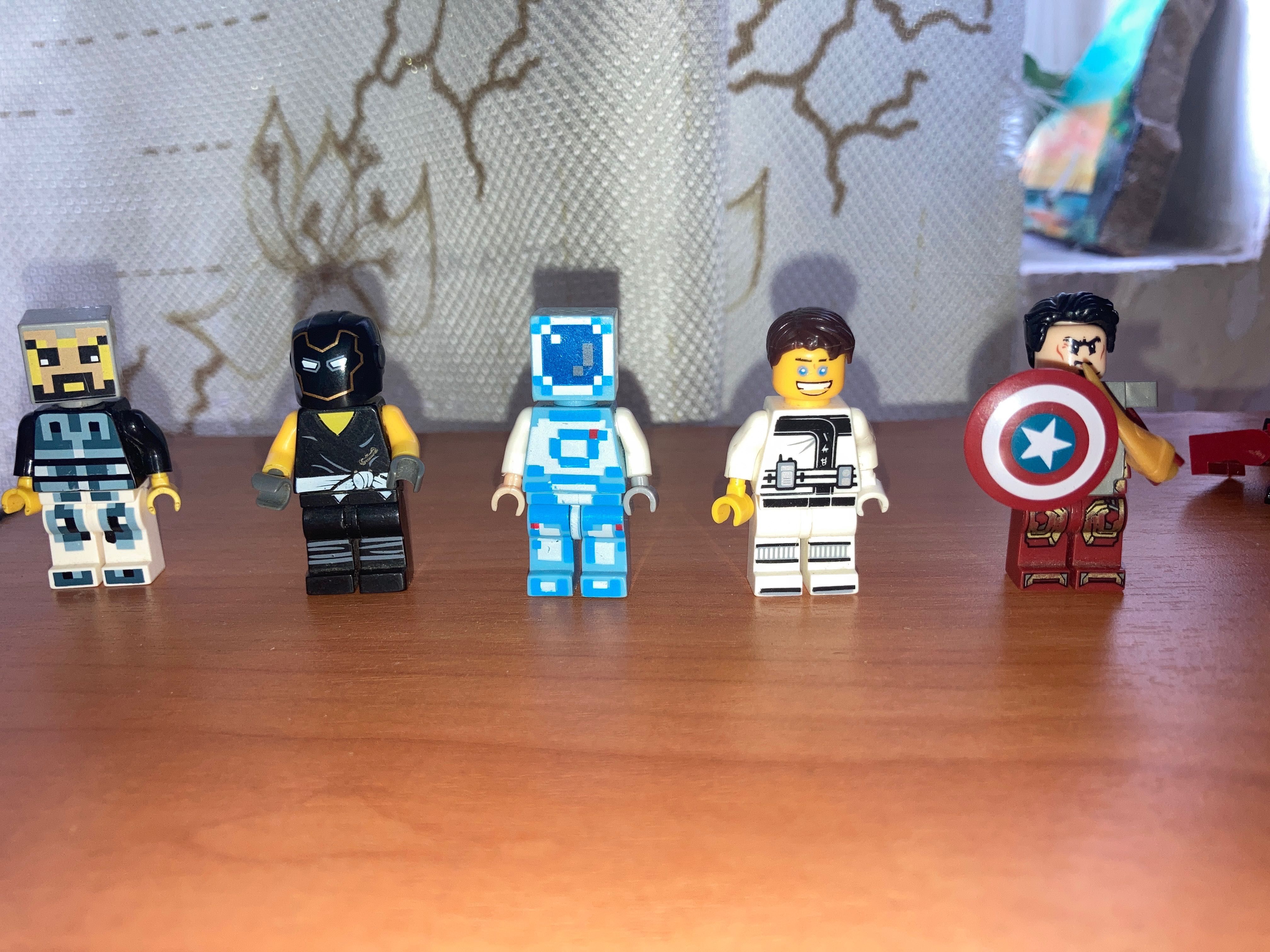 Lego , запчасти + робот