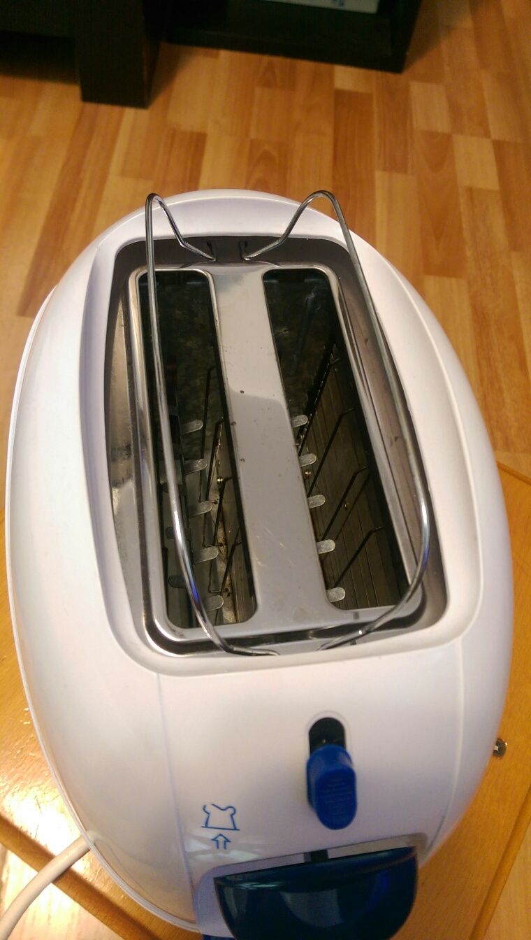 Prajitor de paine - Toaster First FA-5360