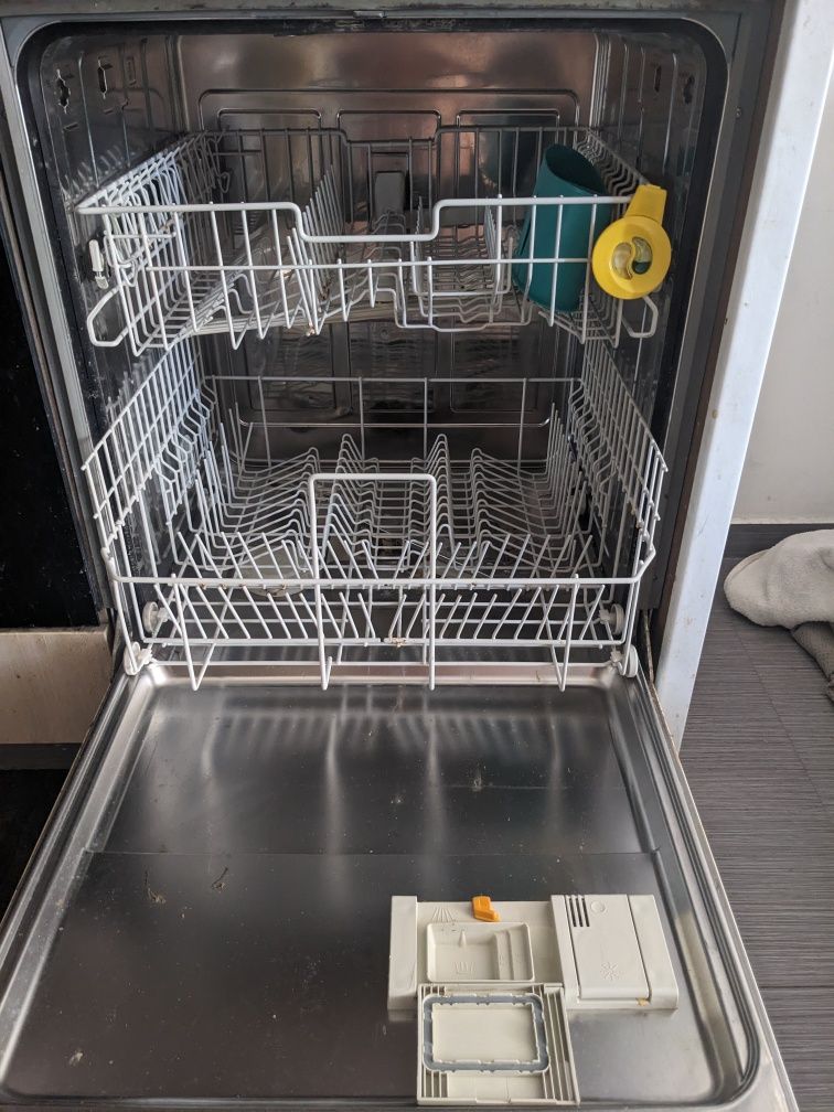 Миялна машина Miele