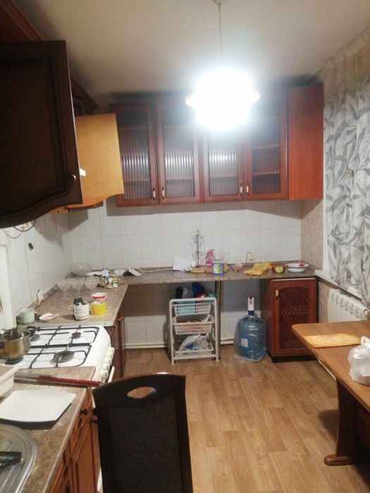 Продам шкаф кухонный