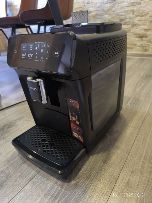 Продавам кафемашина Philips