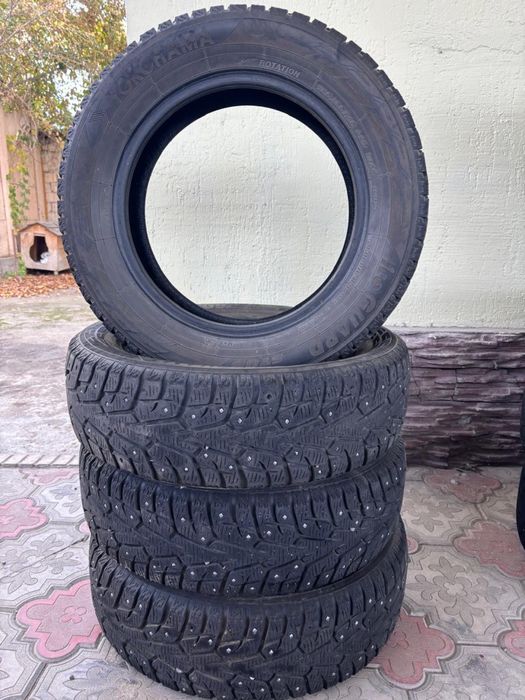 Продам зимних шин 185/65R15