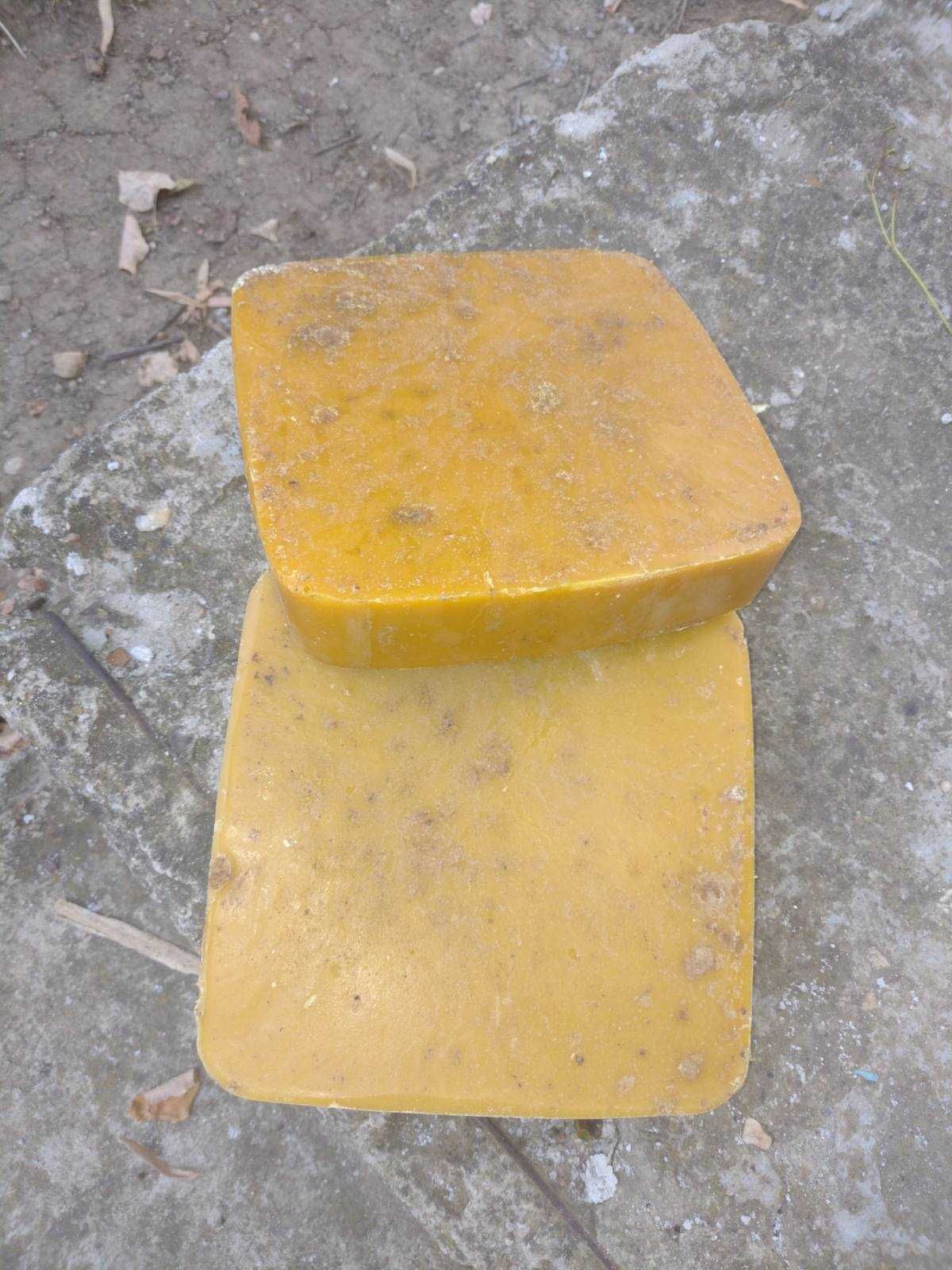 Продавам Пчелен  восък
