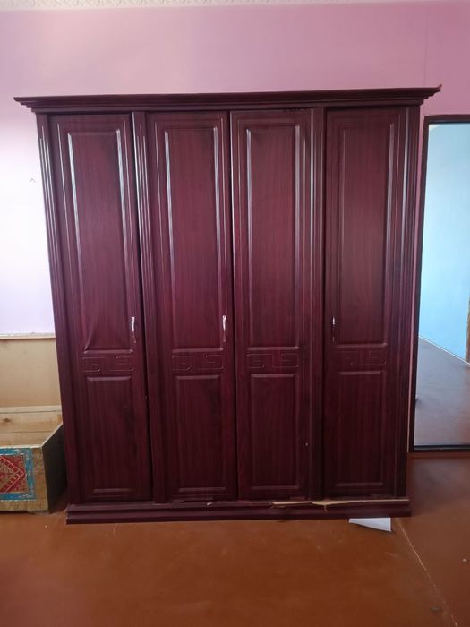 Спальный шкаф сатылады