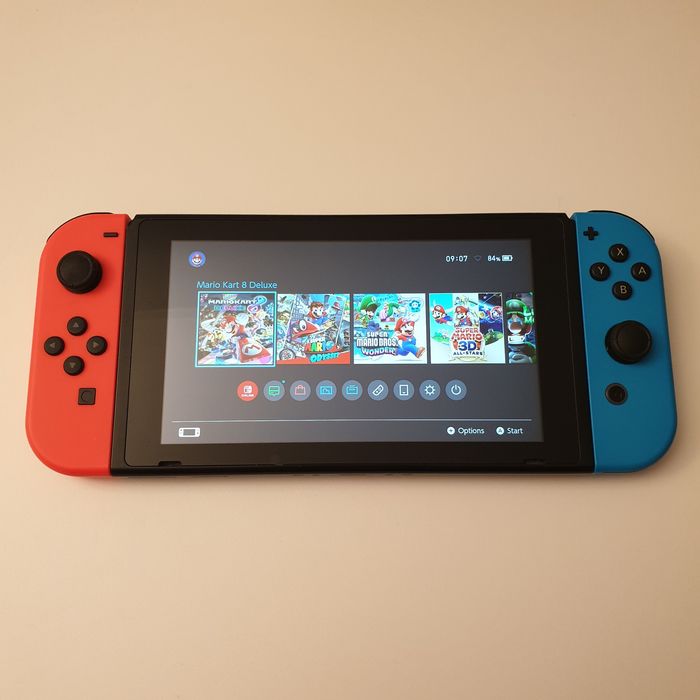 Nintendo Switch V1 32Gb modat hardware cu chip