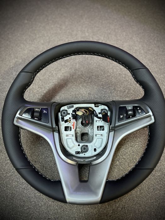 Volan piele naturală Nappa Chevrolet Cruze (2008-2013)