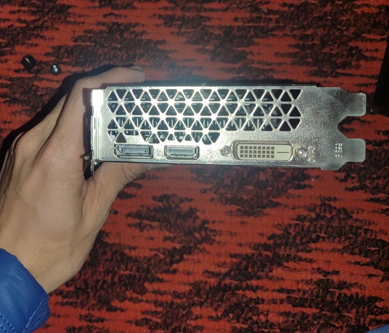 Видеокарта RX 550 4gb DDR5