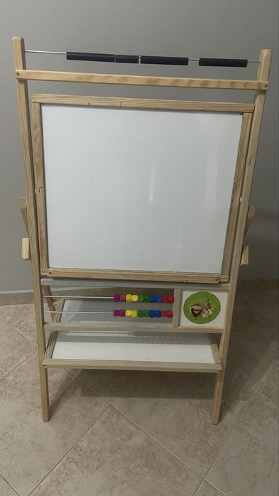 Магнитна дъска статив