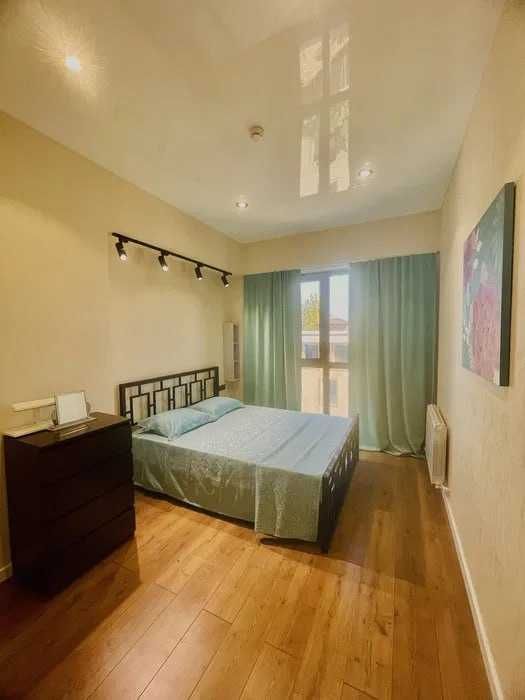 СРОЧНО!!! Сдается Новая Квартира рядом Дружба Народов  901*