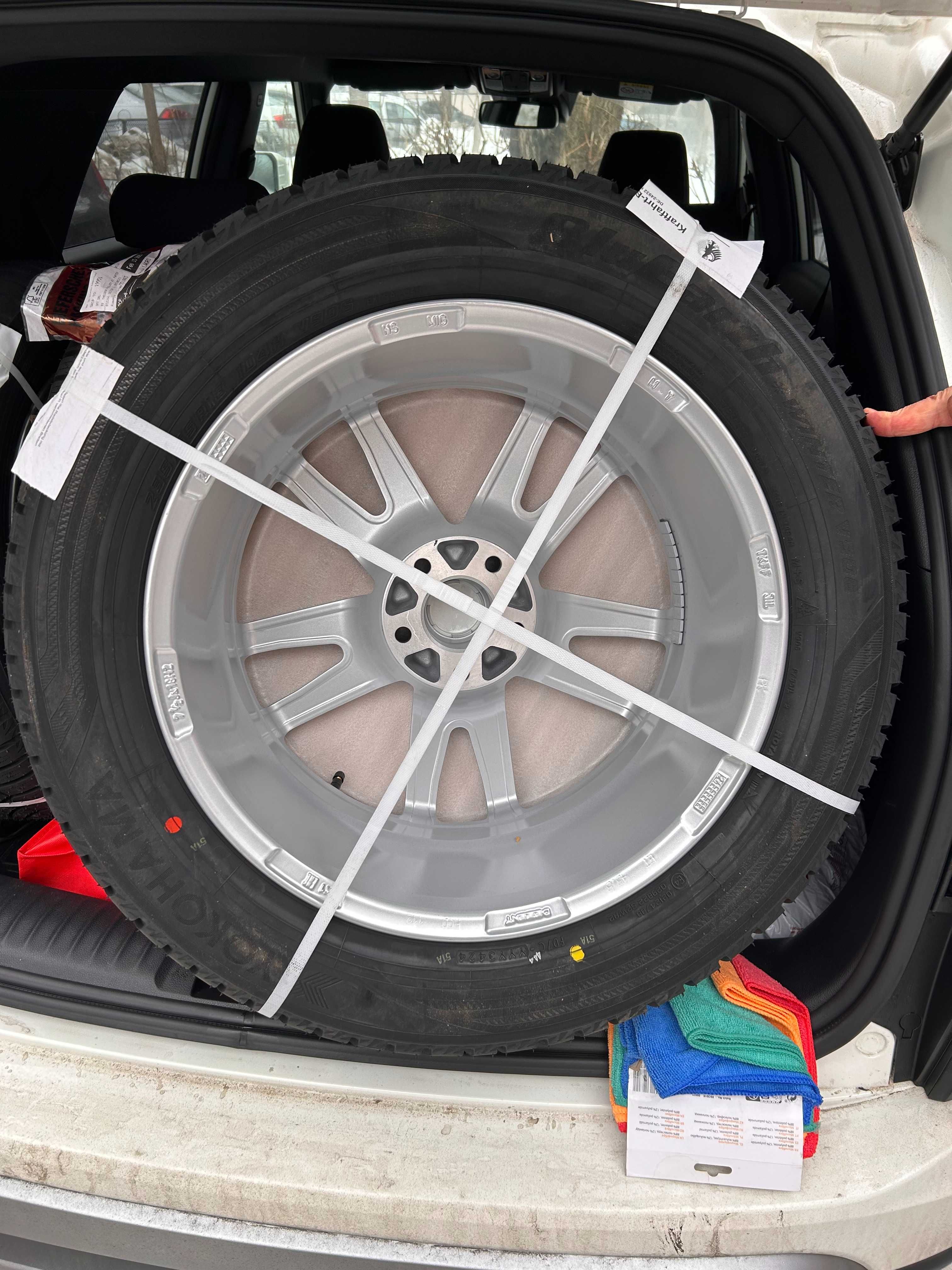 Jante noi originale cu senzori DEZENT+Anvelope noi YOKOHAMA 235/55 R18