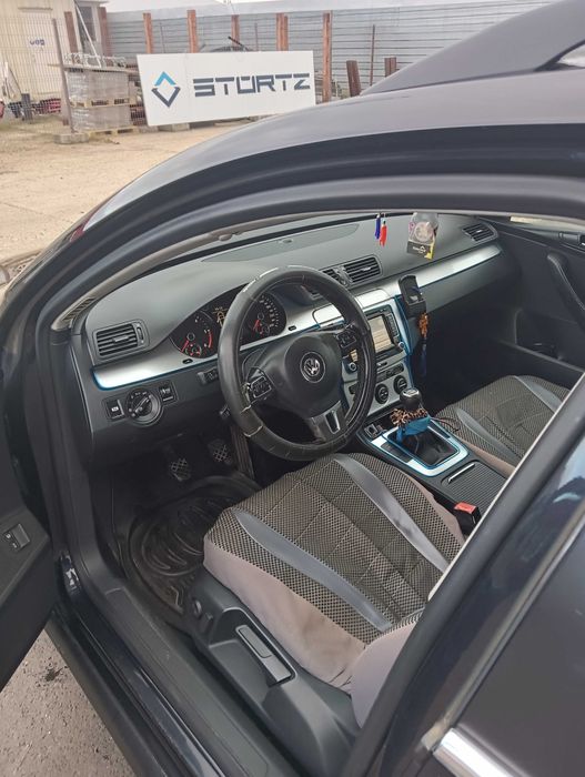 Vând VW Passat 2010