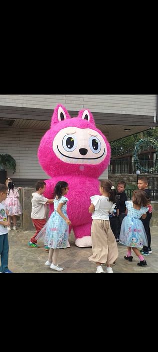 Надуваем костюм Лабубу